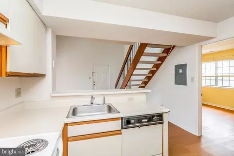14108 William St #19-F, Laurel, MD 20707 photo 8
