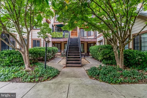 14108 William St #19-F, Laurel, MD 20707 photo 2