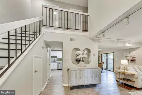 7515 Woodbine Dr, Laurel, MD 20707