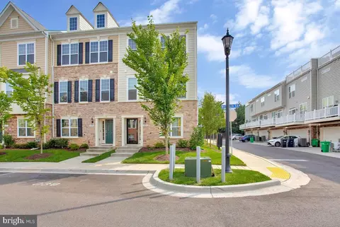 9801 Wood Glen Ter, Lanham, MD 20706
