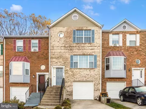 8508 Grandhaven Ave, Marlboro, MD 20772