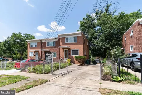 5804 35th Pl, Hyattsville, MD 20782