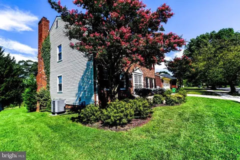 1742 Albert Dr, Bowie, MD 20721 photo 4