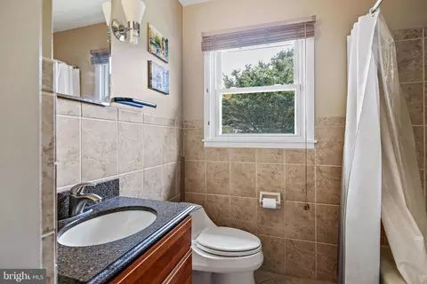 9120 Kinzer St, Lanham, MD 20706 photo 19