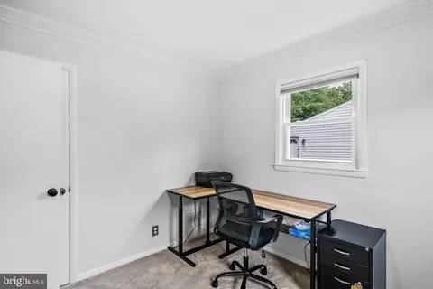 9120 Kinzer St, Lanham, MD 20706 photo 18