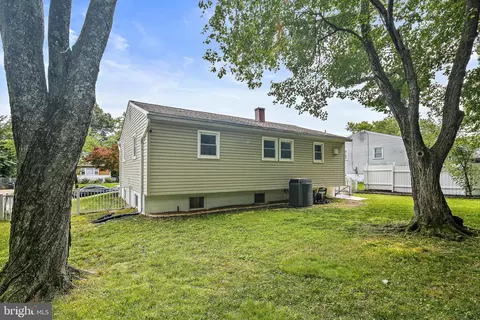 9120 Kinzer St, Lanham, MD 20706 photo 31