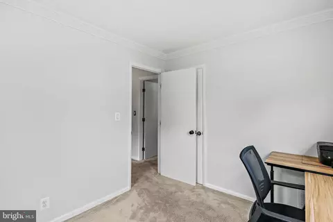 9120 Kinzer St, Lanham, MD 20706 photo 17