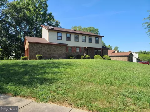 8708 Edison Ln, Clinton, MD 20735