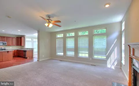 9609 Oxbridge Way, Bowie, MD 20721 photo 7