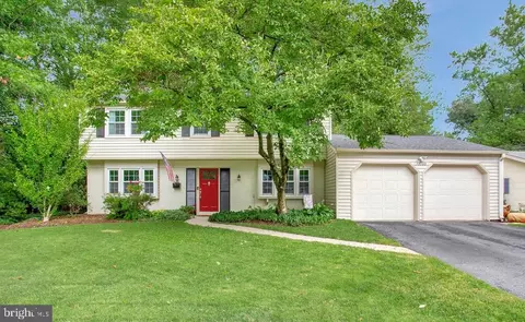 13100 Yorktown Dr, Bowie, MD 20715