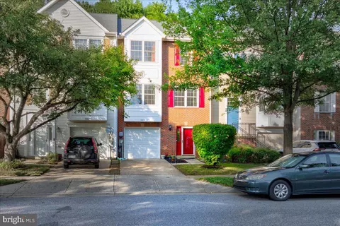 13814 Gullivers Trl, Bowie, MD 20720