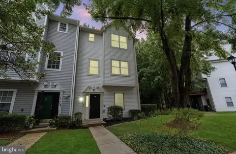 7153 Mahogany Dr #1, Hyattsville, MD 20785