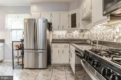11500 Chantilly Ln, Bowie, MD 20721 photo 11
