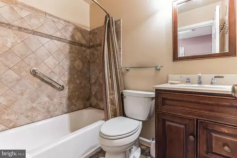 11500 Chantilly Ln, Bowie, MD 20721 photo 26