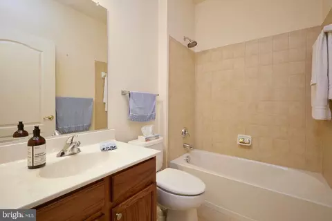 13139 Brooktree Ln, Laurel, MD 20707 photo 21