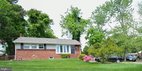 6406 Fairbanks St, New Carrollton, MD 20784