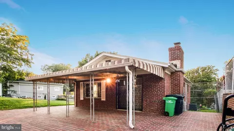 10081010 Balboa Ave, Capitol Heights, MD 20743