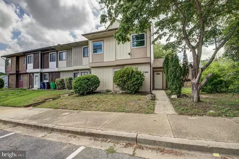 12060 Hallandale Ter, Bowie, MD 20721