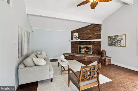 1305 Paddock Ln, Bowie, MD 20716 photo 8