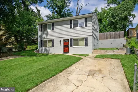 6606 Valley Park Rd, Capitol Heights, MD 20743