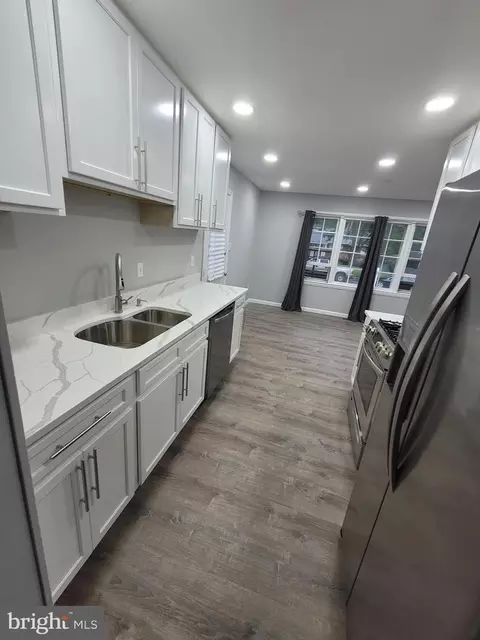 6324 Brightlea Dr, Lanham, MD 20706 photo 2