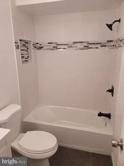 6324 Brightlea Dr, Lanham, MD 20706 photo 9