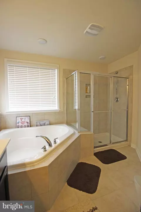 9523 Smithview Pl, Lanham, MD 20706 photo 25