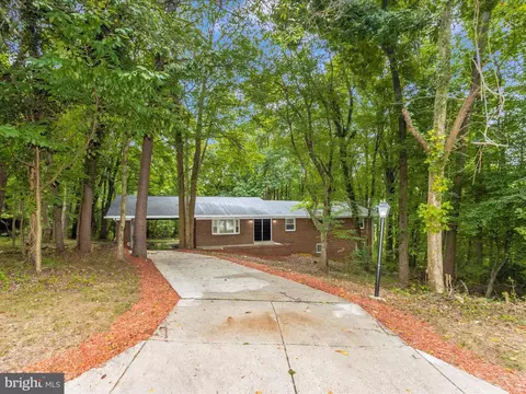 16817 Melbourne Dr, Laurel, MD 20707
