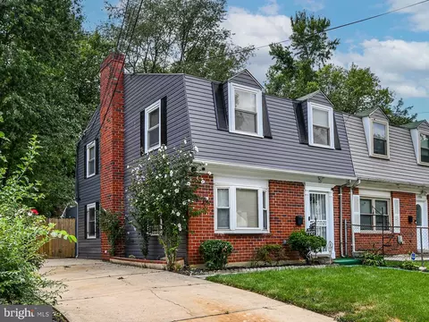 7727 Burnside Rd, Hyattsville, MD 20785