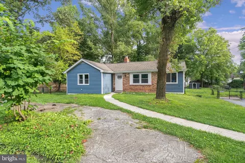 9937 Franklin St, Lanham, MD 20706