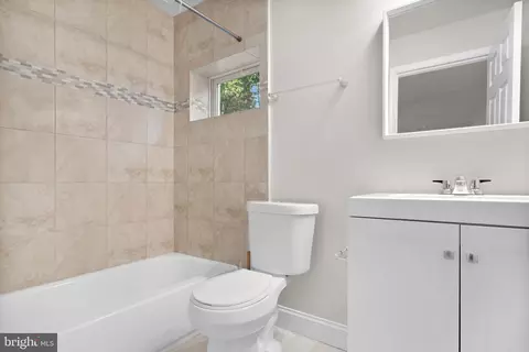 9937 Franklin St, Lanham, MD 20706 photo 23