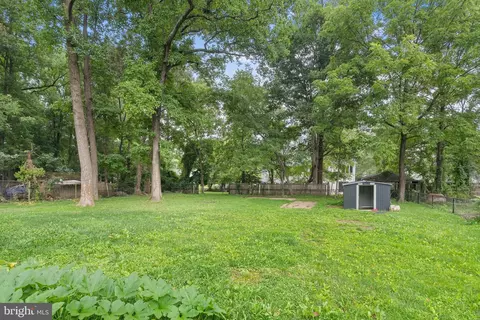 9937 Franklin St, Lanham, MD 20706 photo 38
