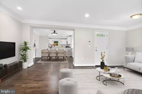 9937 Franklin St, Lanham, MD 20706 photo 5