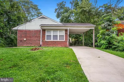 4905 Nantucket Rd, College Park, MD 20740