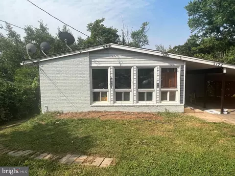 5122 Flintridge Dr, Hyattsville, MD 20784