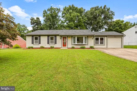 14944 Nashua Ln, Bowie, MD 20716