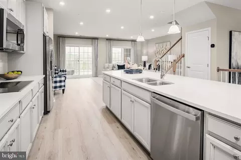 106 Matisse Pl #1002 D, Bowie, MD 20716