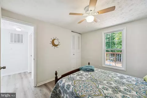 9936 Grant St, Lanham, MD 20706 photo 16