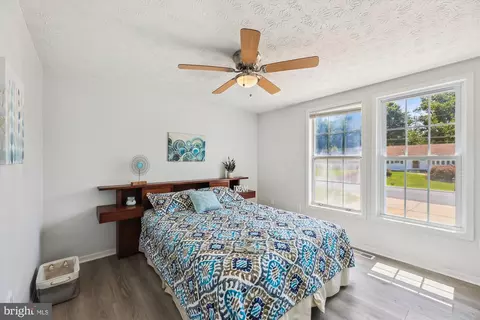 9936 Grant St, Lanham, MD 20706 photo 17