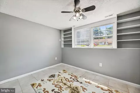 9936 Grant St, Lanham, MD 20706 photo 25
