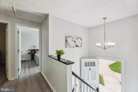 9936 Grant St, Lanham, MD 20706 photo 5