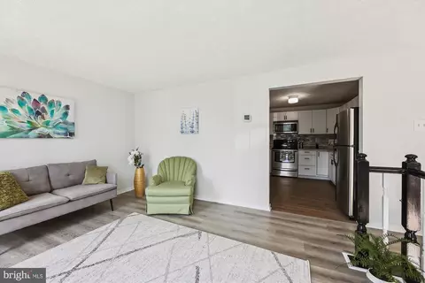 9936 Grant St, Lanham, MD 20706 photo 9