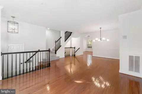 1949 Beecham Ct, Bowie, MD 20721 photo 3