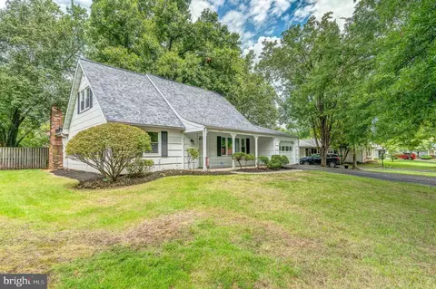 3915 Yarmouth Ln, Bowie, MD 20715