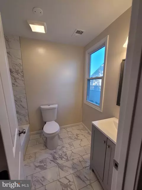 Bath - 1016 8th St, Laurel, MD 20707 photo 2 of 6