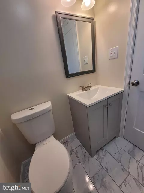 Bath - 1016 8th St, Laurel, MD 20707 photo 4 of 6