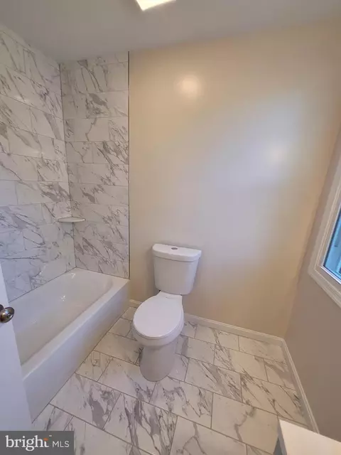 Bath - 1016 8th St, Laurel, MD 20707 photo 1 of 6