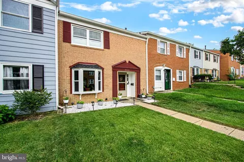 9915 Mallard Dr, Laurel, MD 20708