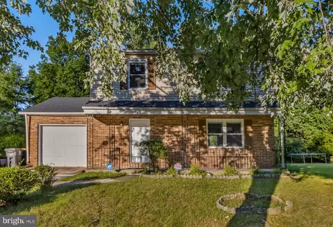 1008 Peconic Pl, Marlboro, MD 20774