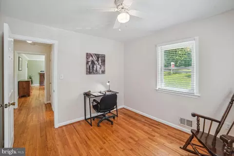5910 Windham Rd, Laurel, MD 20707 photo 10